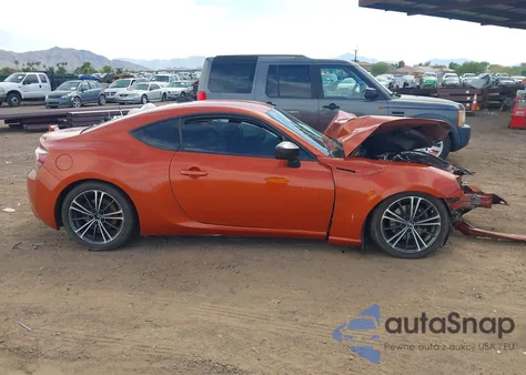 2013 Scion Fr-S из США, поврежденный, VIN JF1ZNAA11D2724611